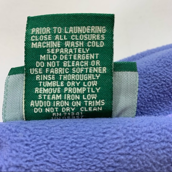 LL Bean Black Soft Shell Jacket 100% Nylon Fleece Lined Water Resistant - Picture 9 of 11